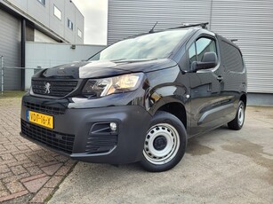 Peugeot Partner 1.5 BlueHDI Premium 3 zitplaatsen ,Navi.