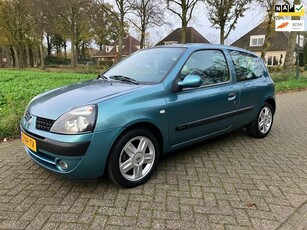 Renault Clio 1.2-16V Privilège Luxe AUTOMAAT APK 22 Dec 2025