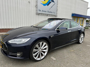 Tesla Model S 85 Base lifetime gratis laden