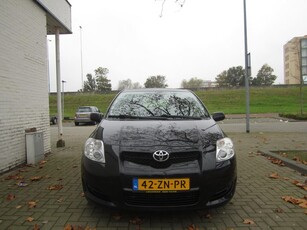 Toyota Auris 1.6-16V Terra