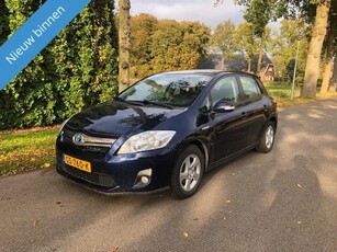 Toyota Auris 1.8 Full Hybrid Aspiration AIRCO / CRUISE