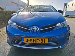 Toyota Auris Touring Sports 1.8 Hybrid Executive