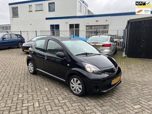 Toyota Aygo 1.0 VVT-i Now