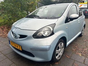 Toyota Aygo 5 deurs incl apk