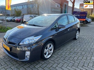 Toyota Prius 1.8 Dynamic - CAMERA - KEYLESS - NAP - NETJES !