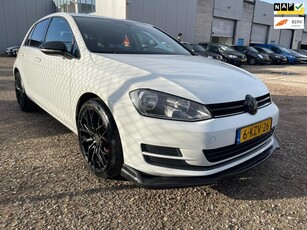 Volkswagen Golf 1.2 TSI 5-deurs AUTOMAAT/airco/CRUISE