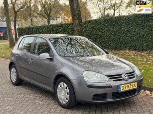 Volkswagen Golf 1.6 FSI Turijn Airco 5-Deurs 6-Bak