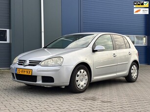 Volkswagen Golf 1.6 FSI Turijn Airco + Cruise control