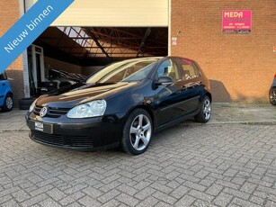 Volkswagen Golf 1.6 Trendline Cruisecontrol Airco