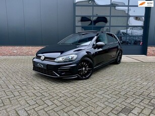 Volkswagen Golf 2.0 TSI 4Motion R Akrapovic/Pano/Leder/maxton