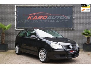 Volkswagen Polo 1.4-16V Dak ElekR Airco Nw Koppeling+Distrib