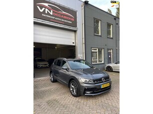 Volkswagen Tiguan 1.4 TSI ACT DSG AUTOMAAT R LINE PANO NAP