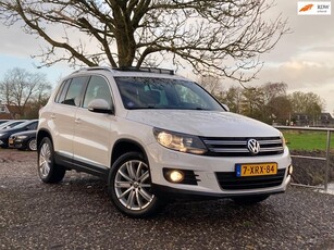 Volkswagen Tiguan 1.4 TSI R-Line Edition Schuif/kantel