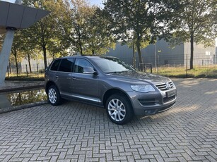 Volkswagen Touareg 3.6 V6 FSI Atacamagrau 2e eigenaar