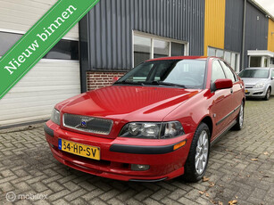 Volvo S40 1.8 Dynamic ZEER NETJES! 146DKM!