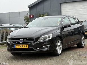 Volvo v-60 2.4 D6 AWD Plug-In Hybrid Summum