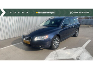 Volvo V70 1.6 T4 Limited Edition | Leder | Stoelverwarming | Dakrails | High Performance Audio | Reservewiel | Xenon koplampen | Licht metalen velgen |