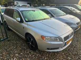 Volvo V70 2.4 D5 Momentum EXPORT