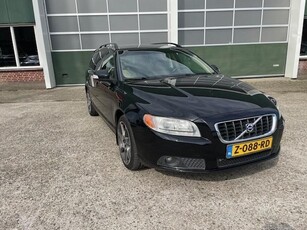 Volvo V70 2.5T 200 pk Momentum