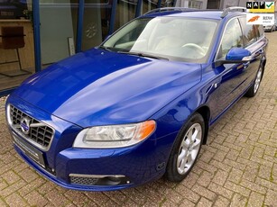 Volvo V70 2.5T Ocean Race Automaat LEER / XENON / YOUNGTIMER