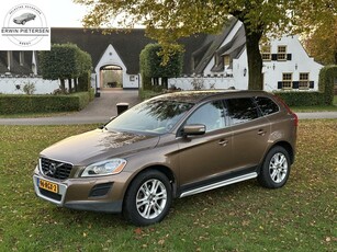 Volvo XC60 2.0T Auto Momentum/NAP/Volvo Dealeronderhouden