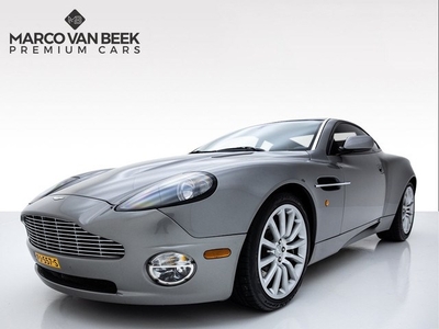 Aston Martin V12 Vanquish 5.9 Goede staat Technisch