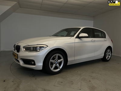 BMW 1-SERIE 118i Corporate Lease Executive AUT, Airco, NAV, Treekhaak, LMV