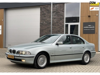 BMW 5-serie 535i Executive roestvrij youngtimer