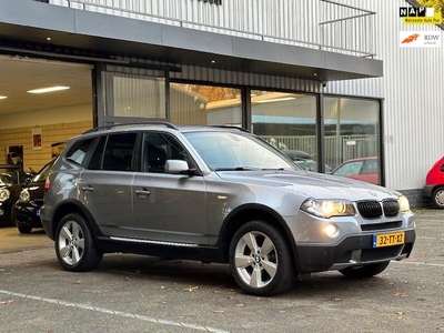 BMW X3 2.0i / 2007 / Airco / Panoramisch dak / PDC / Navi