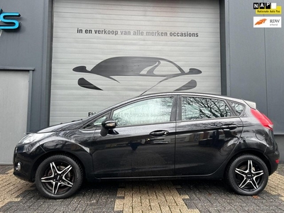 Ford Fiesta 1.25 Titanium 2012 airco voorruitverwarming