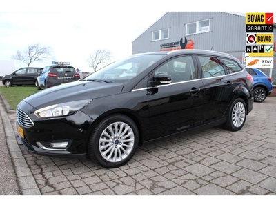 Ford Focus Wagon 1.5 TitaniumVol Opties