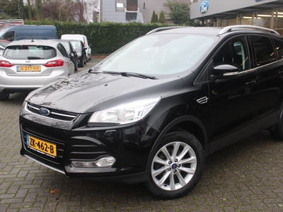 FORD KUGA 1.5 EcoBoost 150pk 2WD Titanium, Pano dak, Trekhaak