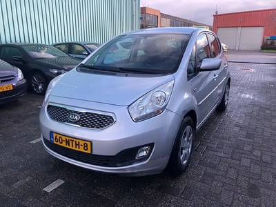 Kia Venga 1.4 Benzine met AIRCO (bj 2010)