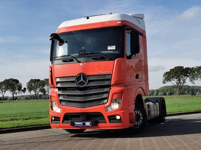 MERCEDES-BENZ ACTROS 1843 LS streamspace 250