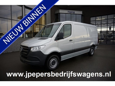 Mercedes-Benz Sprinter 314 CDI RWD L2 H1 MBUX / Camera /