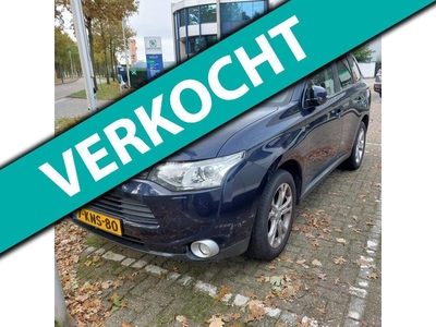 Mitsubishi Outlander 2.0 Intense+ 7 persoons ! Eerste