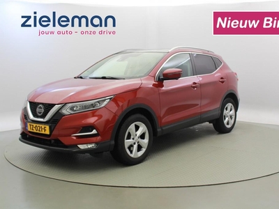 NISSAN QASHQAI 1.5 dCi Business - Panorama, Leer, Camera, Navi, Clima