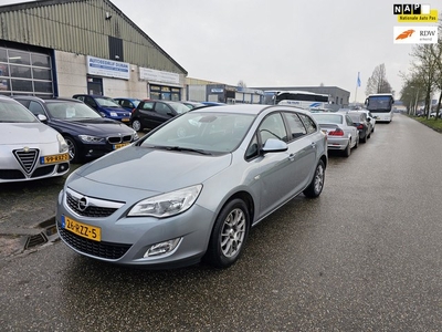 Opel Astra Sports Tourer 1.4 Turbo Edition NAV.+ Airco