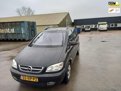 Opel Zafira 1.6-16V Elegance