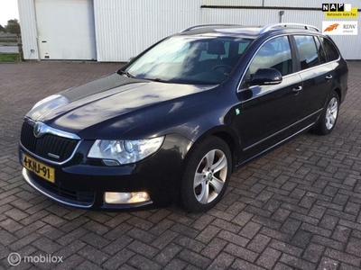 Skoda Superb Combi 1.6 TDI Greenline Active