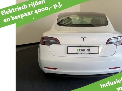 Tesla Model 3 Standard RWD | Panoramadak | Full operational lease vanaf € 679,-