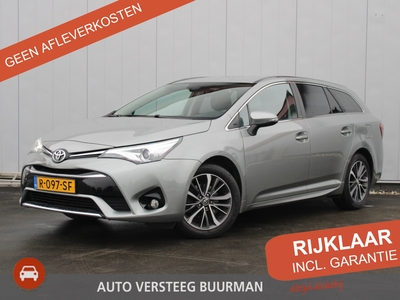 TOYOTA AVENSIS Touring Sports 1.8 VVT-i Dynamic Cruise/Climate Control, Bluetooth, Navigatie, Achteruitrijcamera, Stoelverwarming