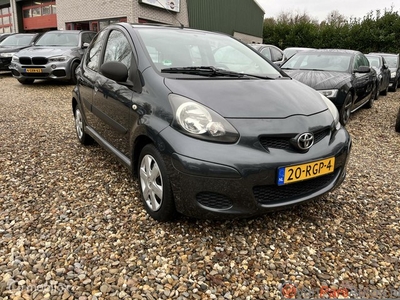 Toyota Aygo 1.0-12V Now,Airco,5drs,dealer onderhouden,2e