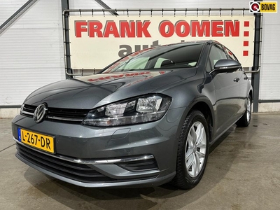 Volkswagen Golf 1.0 TSI Highline + Navigatie PDC