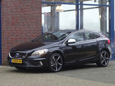 Volvo V40 1.6 T3 R-Design leer trek haak (bj 2014)