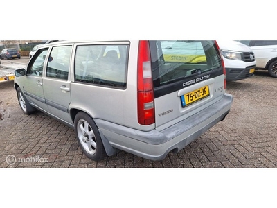 Volvo V70 2.4 T AWD Cross country classic line