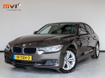 BMW 3-SERIE 320i / 184pk / Leder / Trekhaak