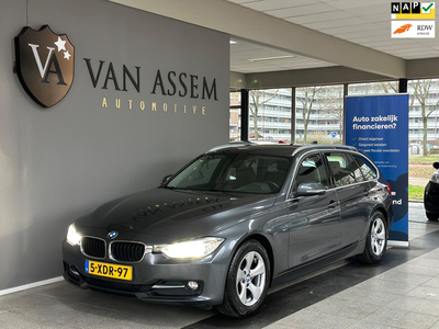 BMW 3-serie Touring 320d High Executive • Nette auto!