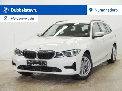 BMW 3 Serie Touring 330e xDrive Laser Trekhaak Laser