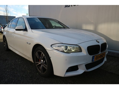 BMW 5 Serie 525d 6-Cilinder M-SPORTPAKKET/LEDER/NAVI